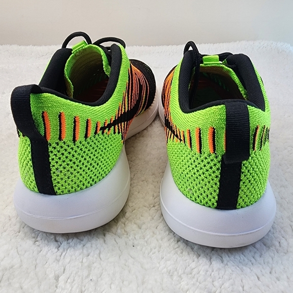 Nike Roshe Two Flyknit Electric Green/Black-Title Orange Running Shoes Size 6.5Y - Picture 8 of 8